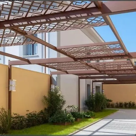Downtown Florence, Moderno Con Giardino Apartamento