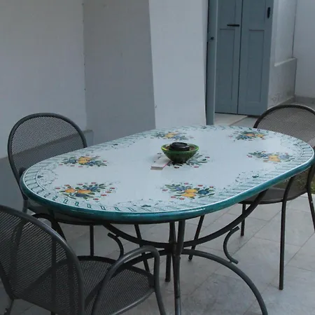 Apartamento Downtown Florence, Moderno Con Giardino Florença