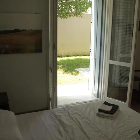 Downtown Florence, Moderno Con Giardino Apartamento Florença