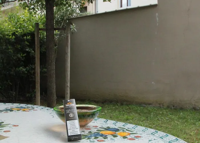 Apartment Downtown Florence, Moderno Con Giardino